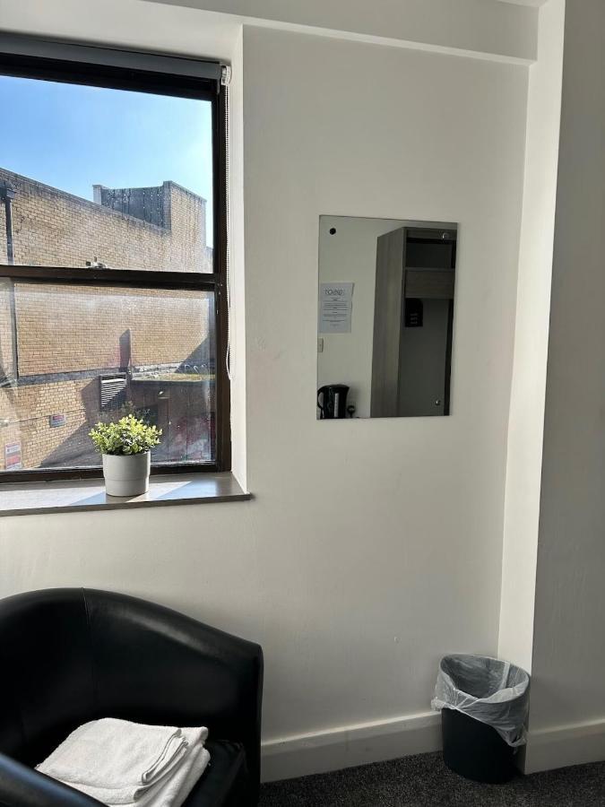 Rooms Kingswood Warmley Екстериор снимка